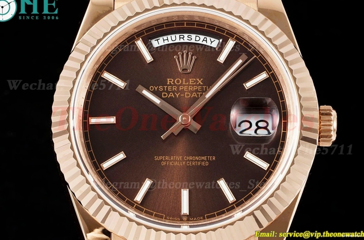 228235 Stk VR3255 RG (Gain Brown JDF DayDate Weight) RG 40mm V4 0405